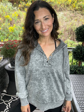 Load image into Gallery viewer, Sleek Mineral Wash Pullover
