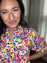 Load image into Gallery viewer, Pretty Floral Blouse - Spicy Chic Boutique