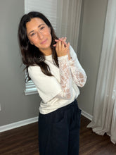 Load image into Gallery viewer, Lace Sleeve Top