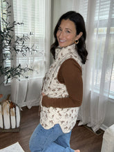 Load image into Gallery viewer, Brown Floral Quilted Vest