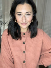 Load image into Gallery viewer, Sugar &amp; Spice Top