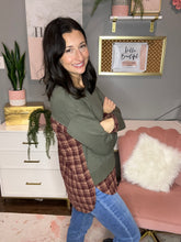 Load image into Gallery viewer, Plaid Patchwork Cozy Sweatshirt