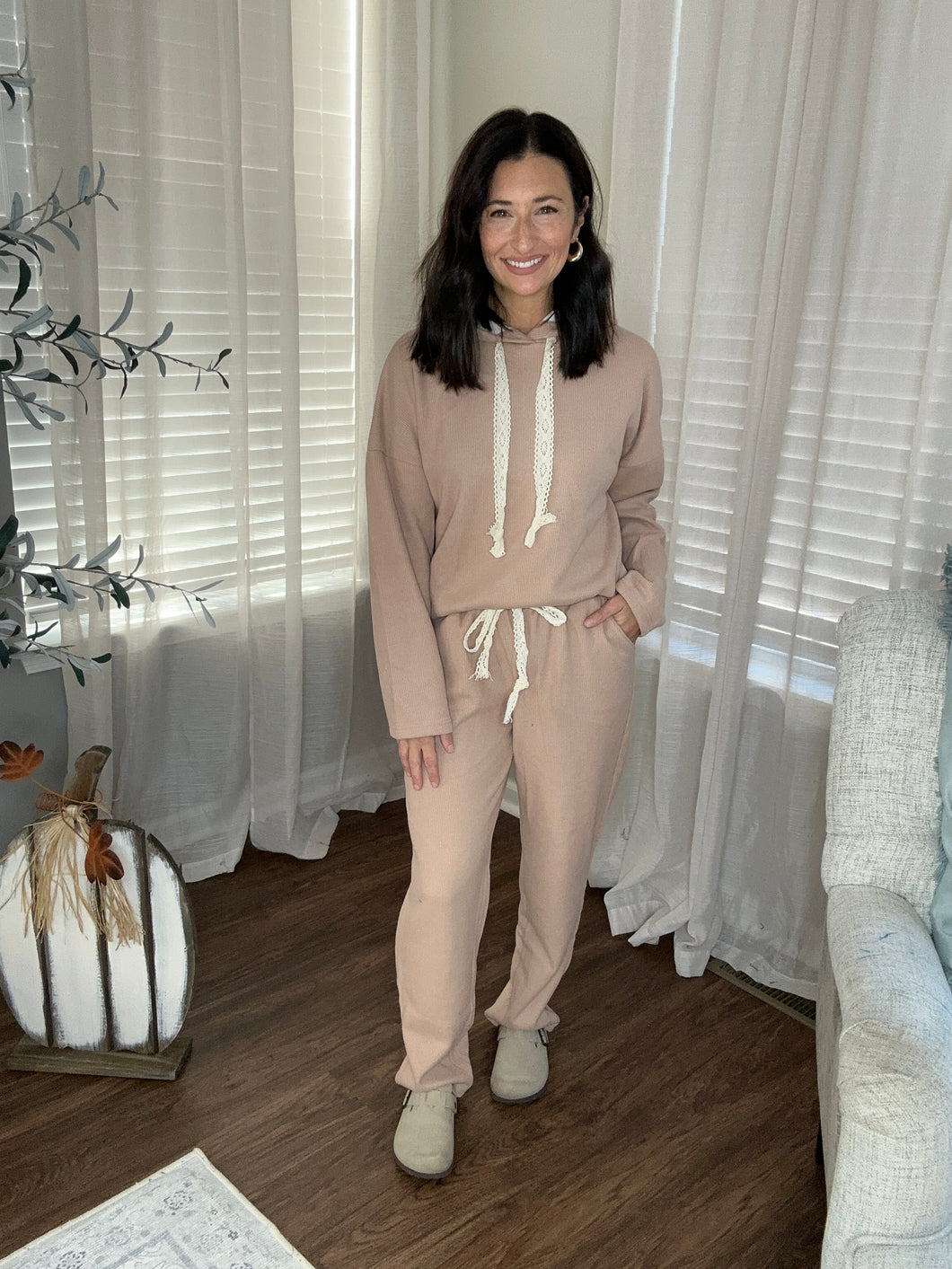 Lace Detail Two Piece Set