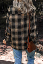 Load image into Gallery viewer, Retro Plaid Button-Up
