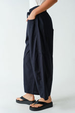Load image into Gallery viewer, Easy Street Barrel Pants